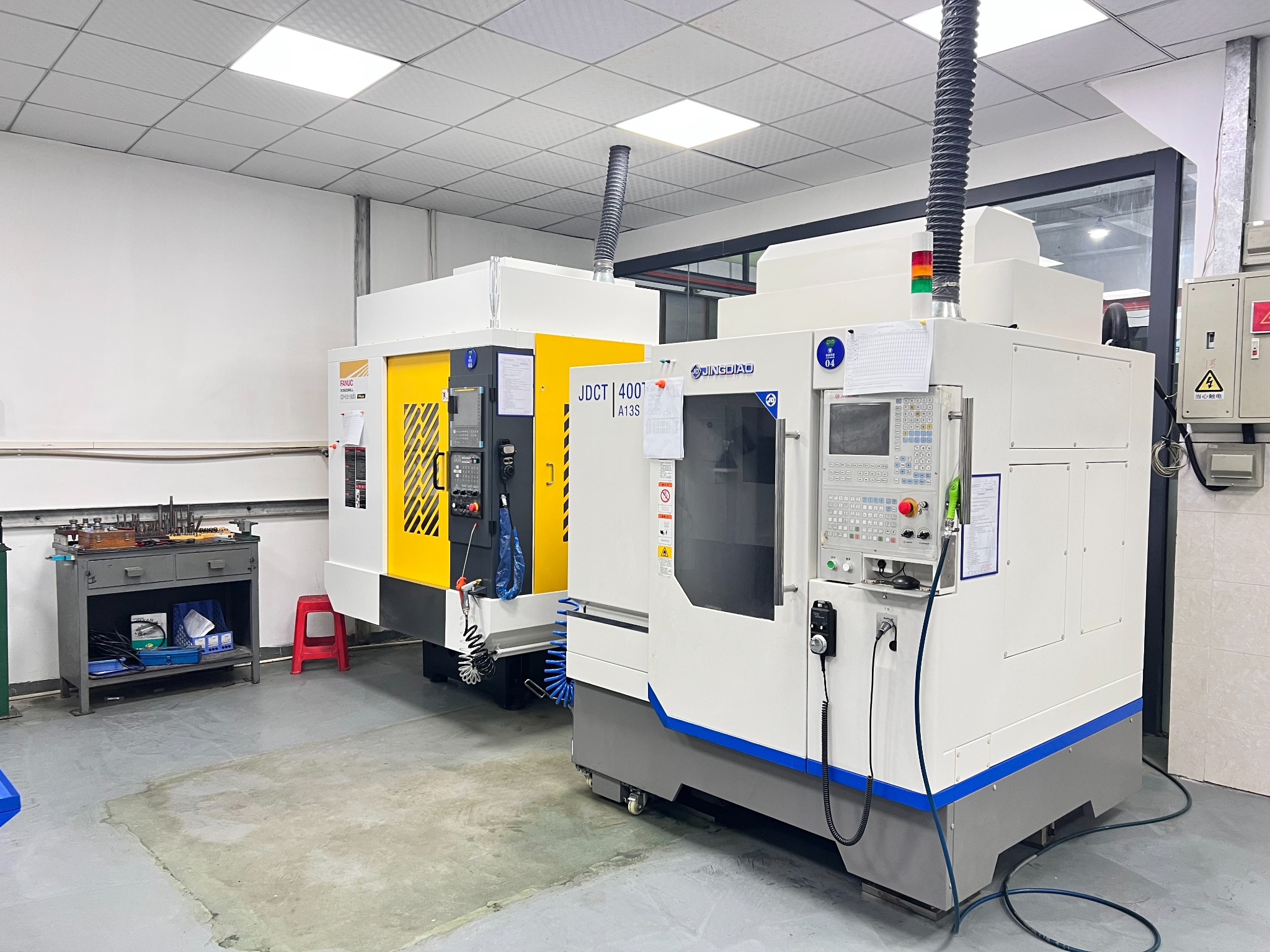 High-speed CNC at Derun BT Mold